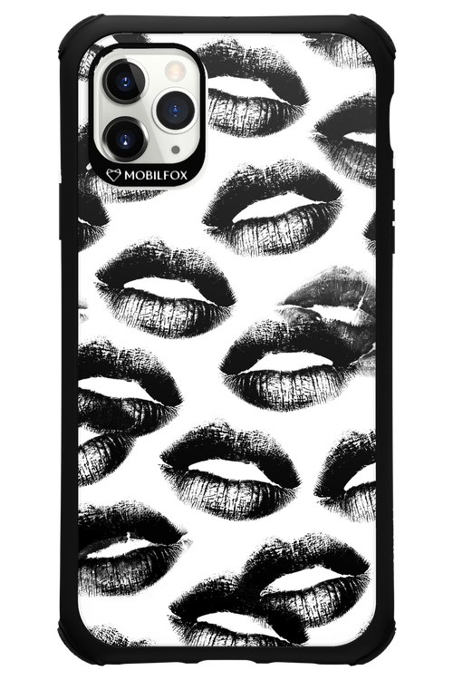 Ghost Kiss - Apple iPhone 11 Pro Max