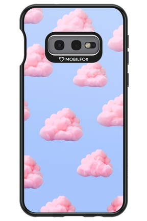 Cloudy - Samsung Galaxy S10e
