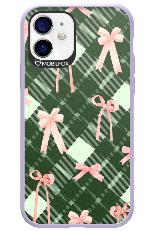 Blanket Fluff - Apple iPhone 12