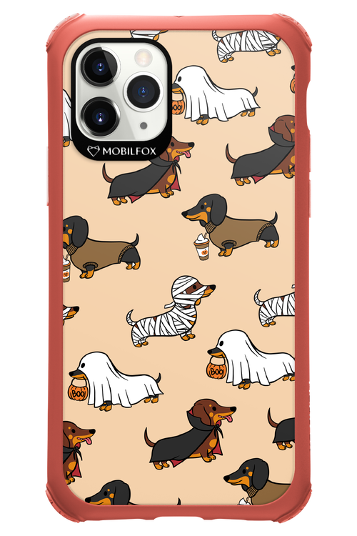 Scary Dachshund - Apple iPhone 11 Pro