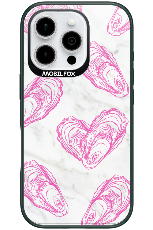 Shelly - Apple iPhone 16 Pro