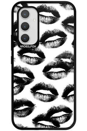 Ghost Kiss - Samsung Galaxy A54