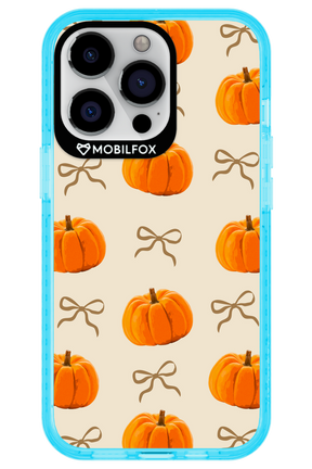 Cutie Pumpkin - Apple iPhone 13 Pro