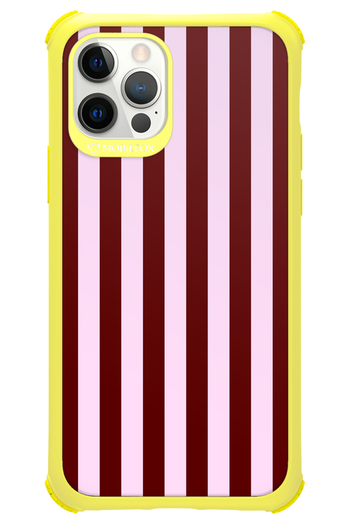 Circus Romance - Apple iPhone 12 Pro