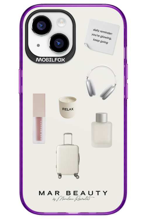 Clean Girl - Apple iPhone 15