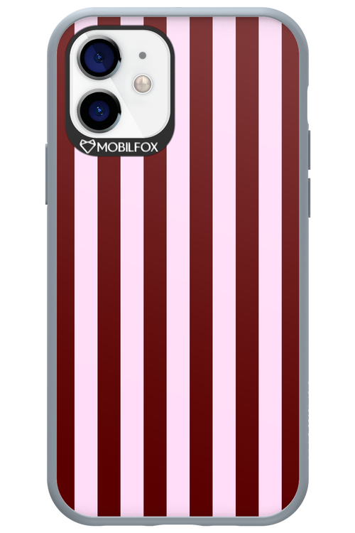 Circus Romance - Apple iPhone 12