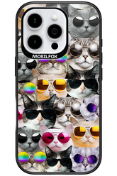 Cat World - Apple iPhone 16 Pro