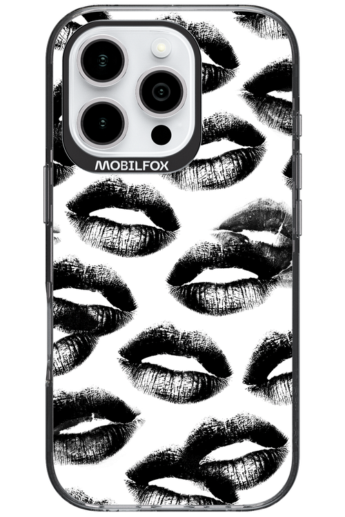 Ghost Kiss 2.0 - Apple iPhone 16 Pro