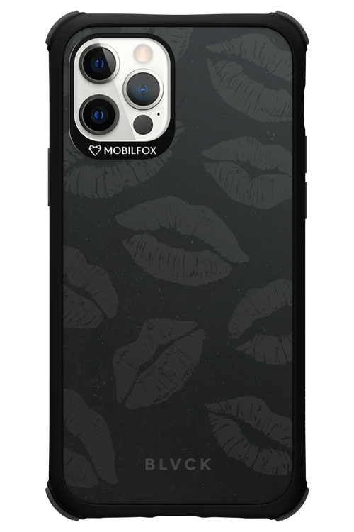 Dark Lips - Apple iPhone 12 Pro