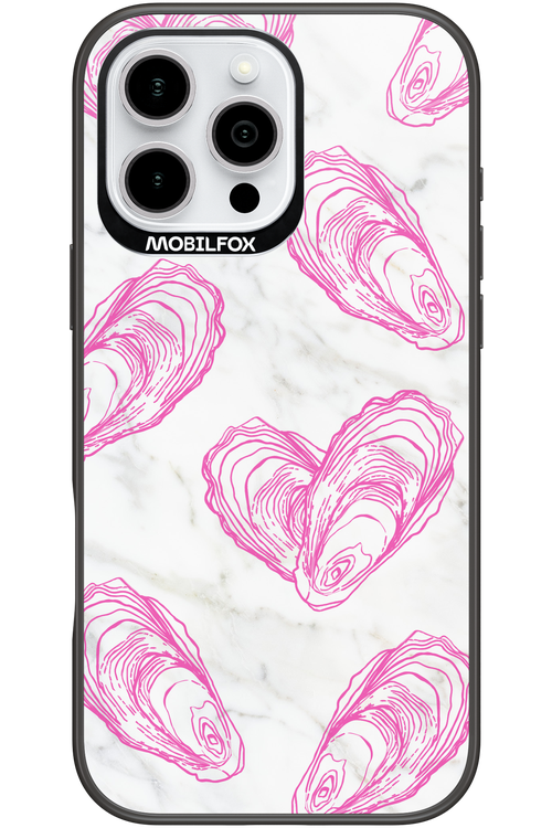 Shelly - Apple iPhone 16 Pro Max