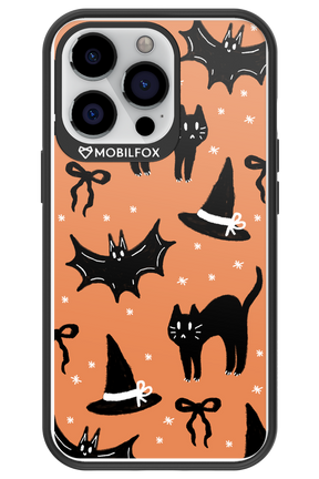 Cat & Bat - Apple iPhone 13 Pro