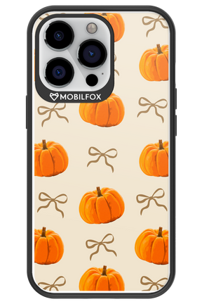 Cutie Pumpkin - Apple iPhone 13 Pro