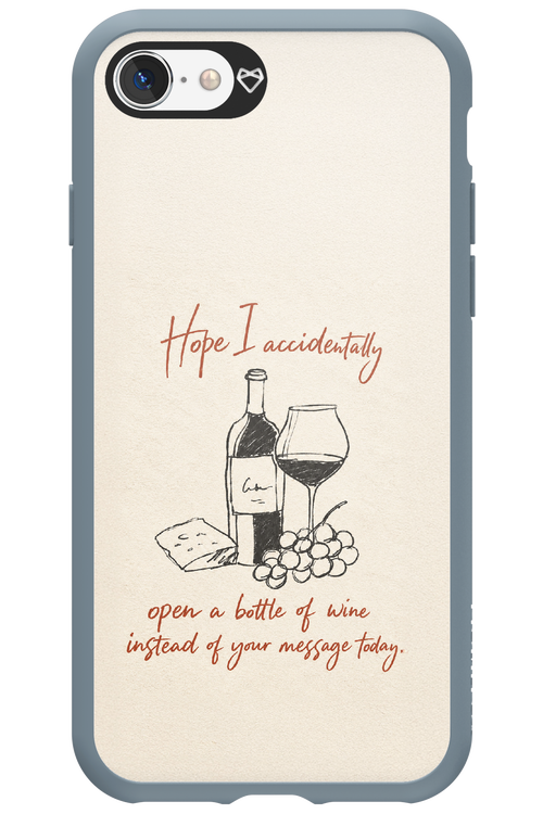 Bottle of wine 2.0 - Apple iPhone 8