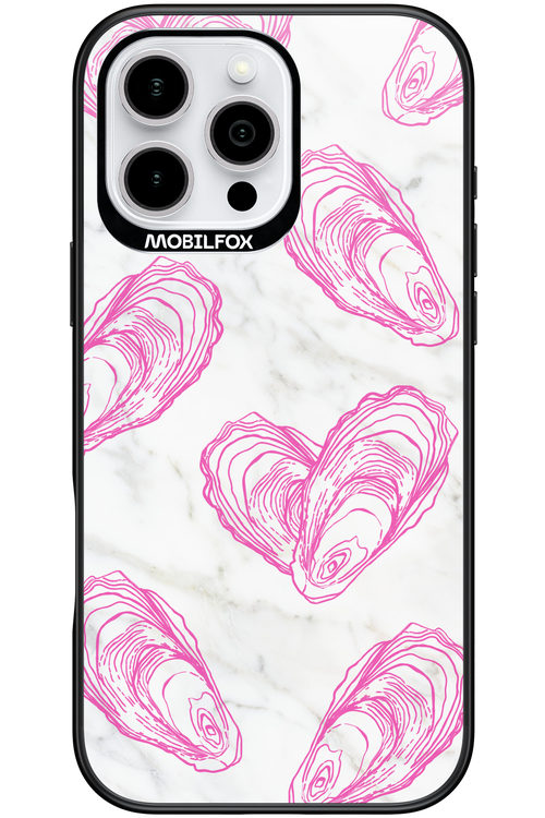 Shelly - Apple iPhone 16 Pro Max