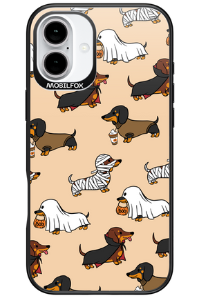 Scary Dachshund - Apple iPhone 16 Plus