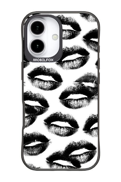 Ghost Kiss 2.0 - Apple iPhone 17