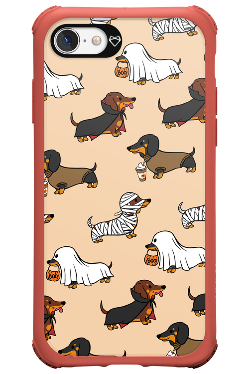 Scary Dachshund - Apple iPhone 7
