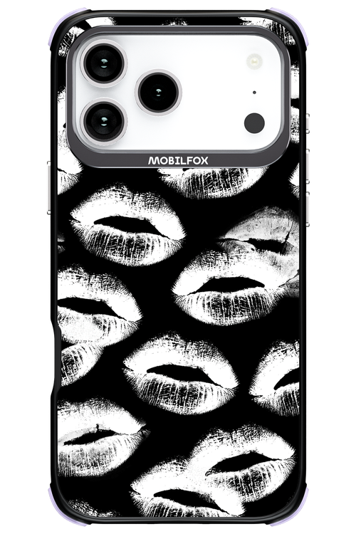 Ghost Kiss Black - Apple iPhone 17 Pro Max