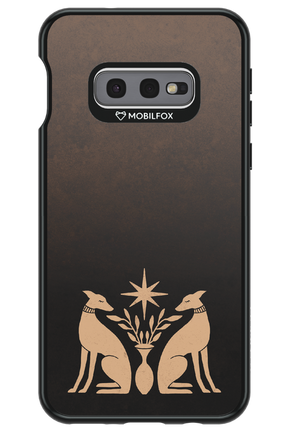 Greyhound Garden - Samsung Galaxy S10e