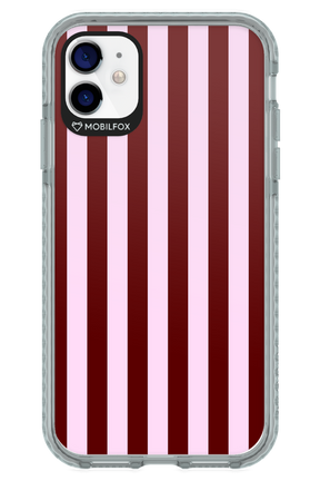 Circus Romance - Apple iPhone 11