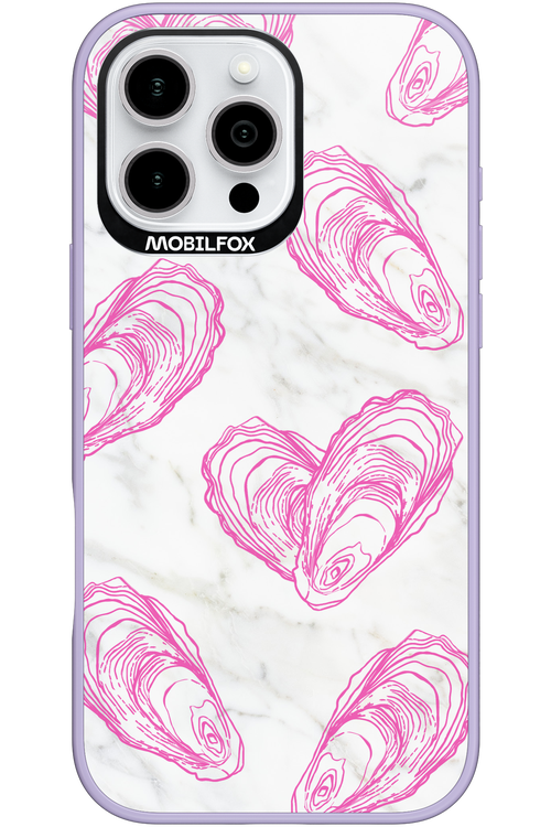 Shelly - Apple iPhone 16 Pro Max