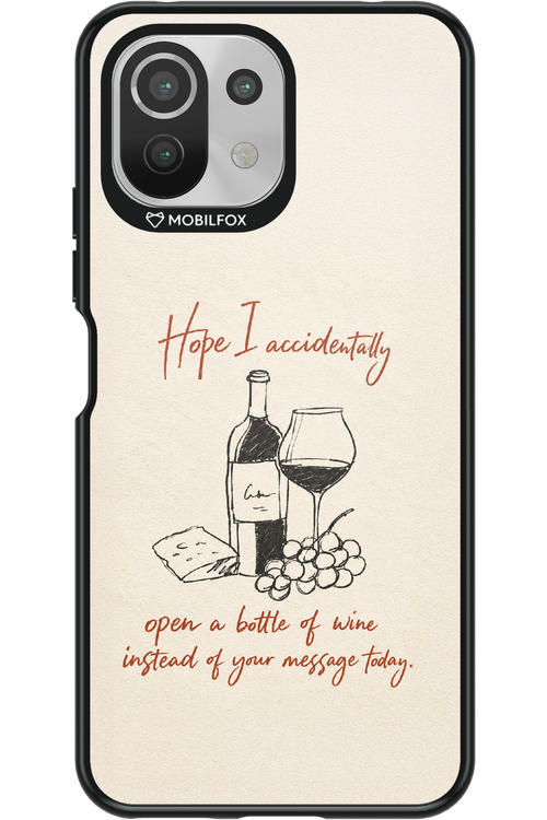 Bottle of wine 2.0 - Xiaomi Mi 11 Lite (2021)