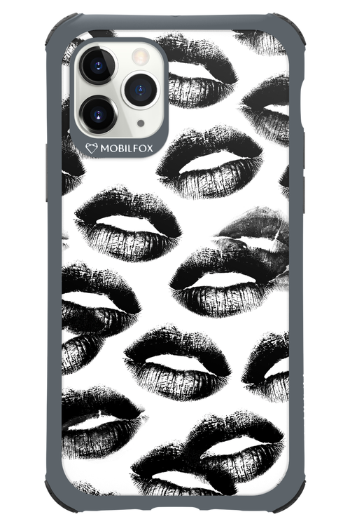 Ghost Kiss - Apple iPhone 11 Pro