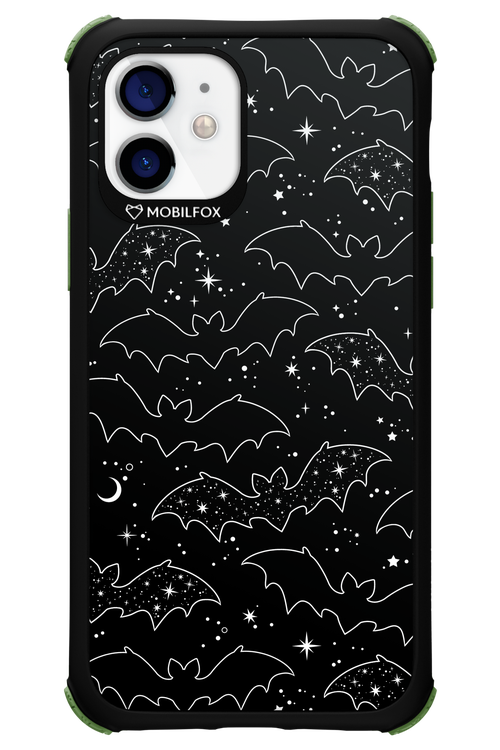 Dreamer Bat - Apple iPhone 12